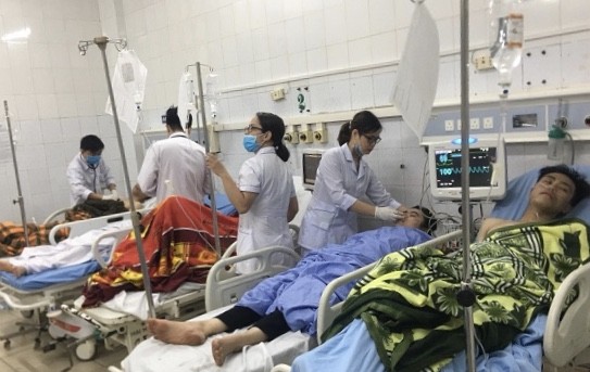 Các nạn nhân trong vụ cháy đang được cấp cứu, điều trị tại Bệnh viện đa khoa tỉnh Thanh Hoá