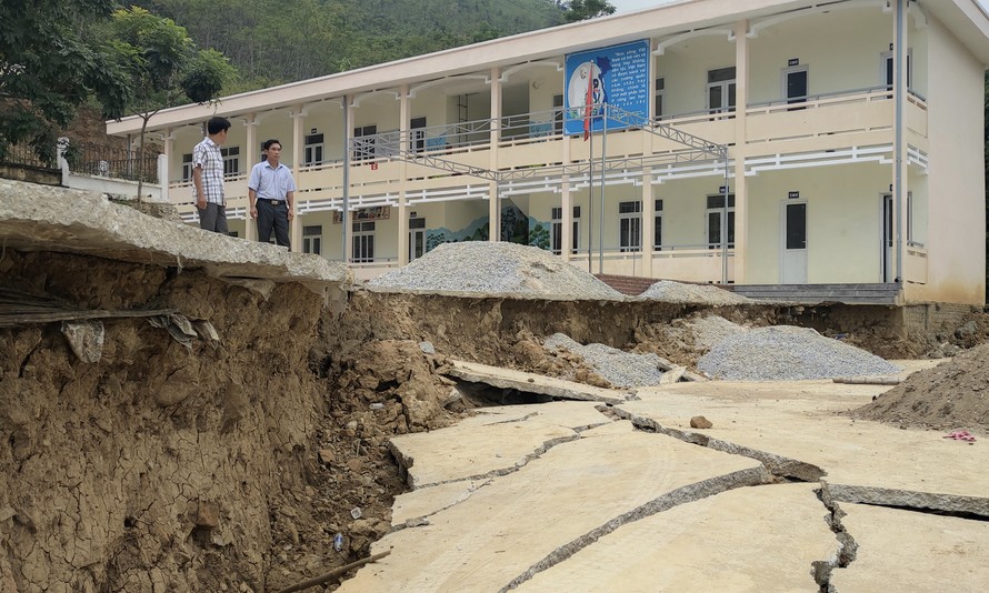 Thanh Hóa: Đóng cửa một trường học vì nguy cơ sụt lún