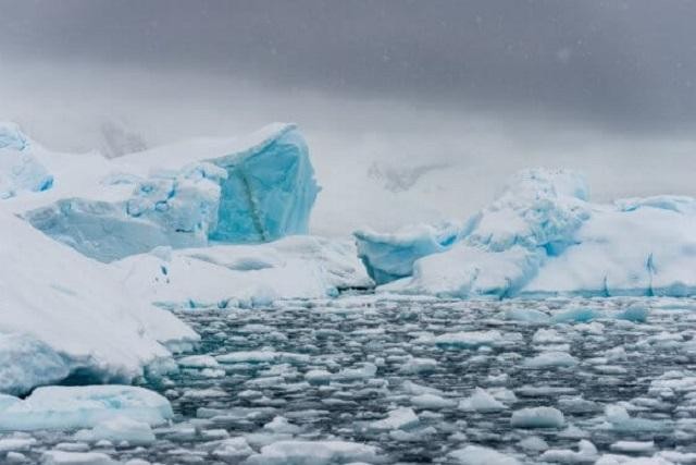 Một trong những sông băng lớn nhất ở Nam cực đang vỡ vụn, đe dọa làm tăng mực nước biển toàn cầu.