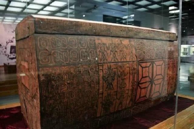 Chiếc quan tài kỳ dị của vị quân chủ Tăng quốc thời Xuân Thu Chiến Quốc trong lịch sử Trung Quốc cổ đại nặng tới 7 tấn.