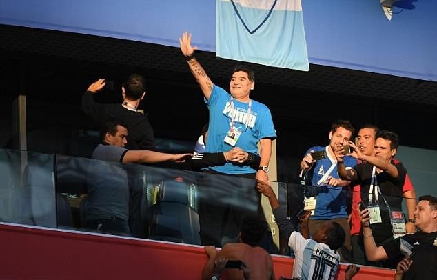Tiết lộ số tiền khủng FIFA phải chi trả cho Maradona 