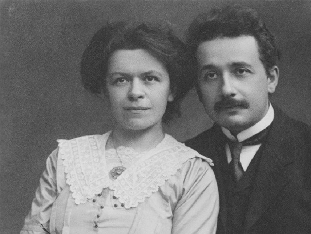 Einstein và cuộc ly hôn thú vị nhất ngành vật lý