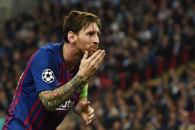 Lập cú đúp, Messi tạo nên kỷ lục đáng nể