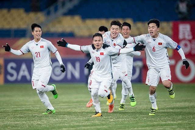 ĐT Việt Nam xếp thứ 3 trong danh sách những đội bóng trẻ nhất AFF Cup 2018.