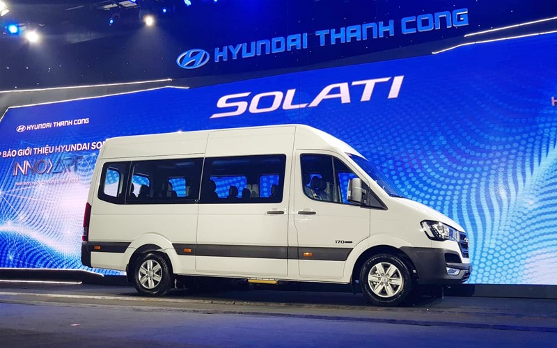 Hyundai Solati giá 1,08 tỷ cạnh tranh Ford Transit ở Việt Nam