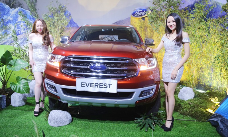 Ford Everest 2018 có giá bán từ hơn 1,1 tỷ đồng ở Việt Nam