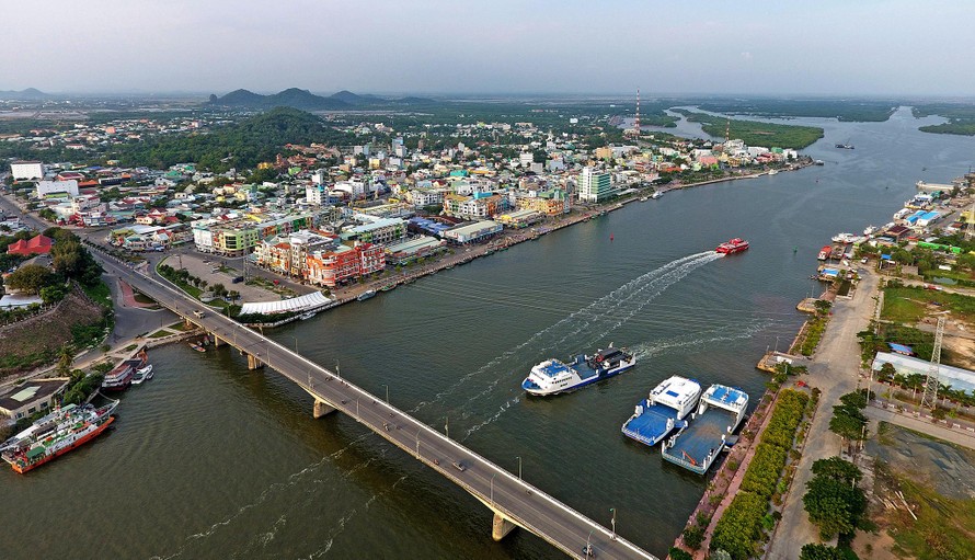 Công bố quyết định thành lập khu kinh tế cửa khẩu Hà Tiên