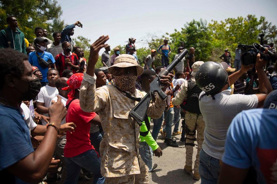 Các cuộc biểu tình khiến Haiti thêm hỗn loạn sau vụ tổng thống Moise bị ám sát. Ảnh: Getty 