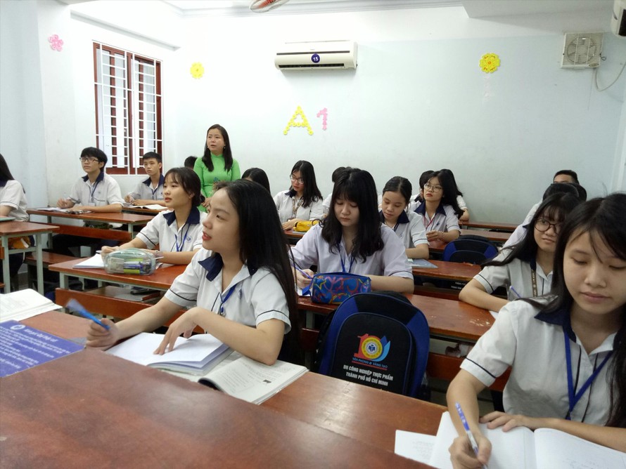 Học sinh TPHCM mong ngóng phương án thi tuyển sinh lớp 10 năm 2021 