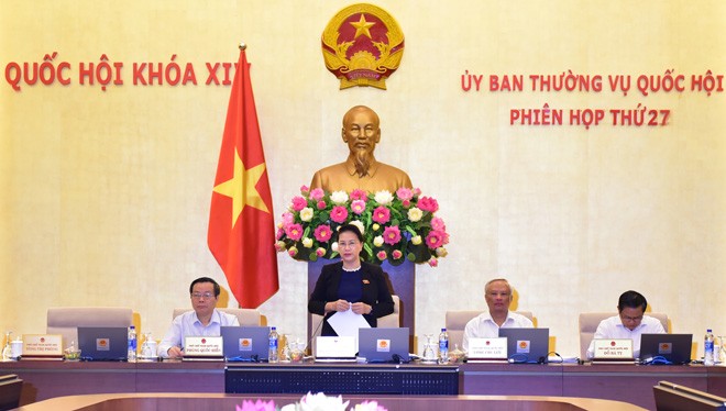 Chủ tịch Quốc hội Nguyễn Thị Kim Ngân phát biểu tại phiên họp thứ 27. Ảnh: Quang Khánh.