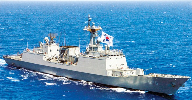 Tàu khu trục Munmu đại đế của Hải quân Hàn Quốc Ảnh: Defense Post 