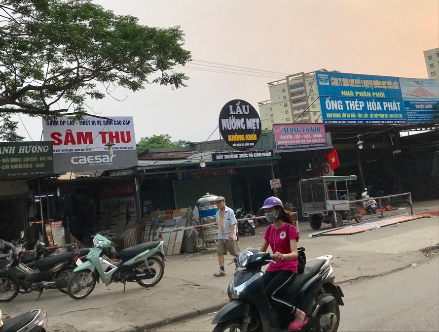 Hơn 150 nhà xưởng tạm bợ gần đường Lĩnh Nam, phường Vĩnh HưngẢnh: Tuấn Minh