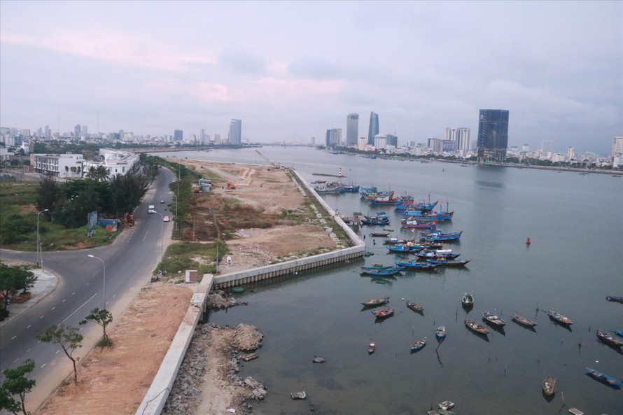 Dự án Bất động sản và bến du thuyền Đà Nẵng (Marina Complex) lấn sông Hàn đang thu hút sự quan tâm của du luận 