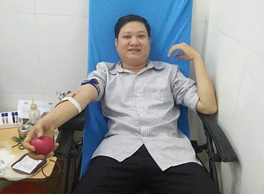 Anh Nguyễn Văn Quân đến nay đã 19 lần tham gia hiến máu Ảnh: NVCC