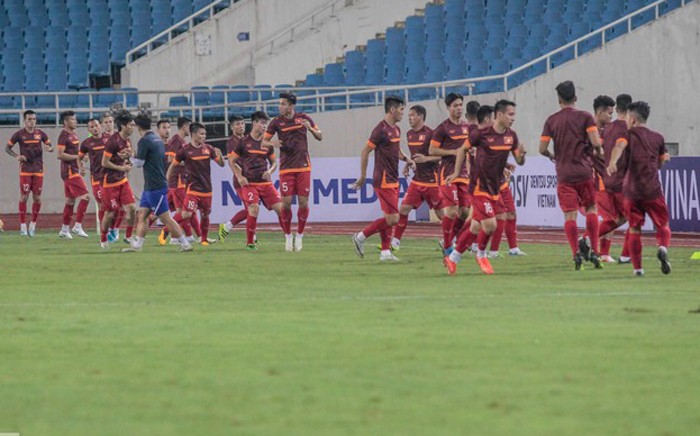 Tuyển Việt Nam dùng đội hình nào để đấu Malaysia?