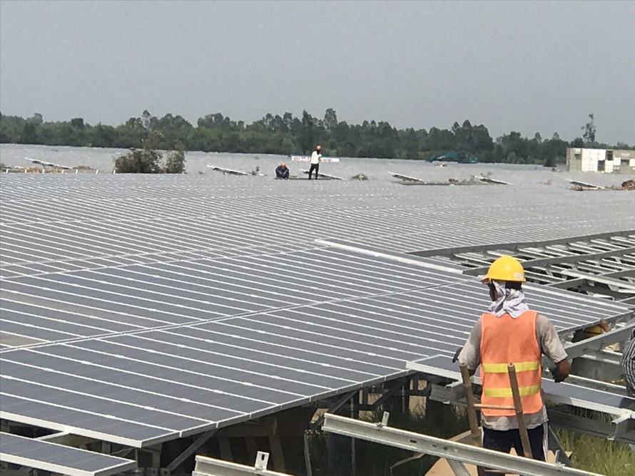 Dự án điện mặt trời ở Ninh Thuận đang triển khai đưa vào vận hành Ảnh: Nguyễn Bằng 