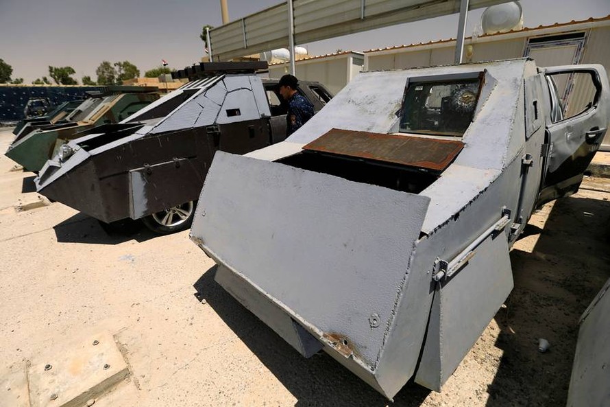 Các phương tiện này cho những vụ đánh bom liều chết của IS. Ảnh: Reuters