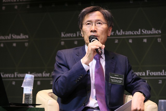 Cựu Ngoại trưởng Hàn Quốc Yoon Yong-kwan. Ảnh: Yonhap