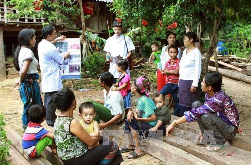 Việc tuyên truyền phòng chống bệnh sốt rét đã tới tận thôn bản, vùng sâu, vùng xa tại Việt Nam (Ảnh: TL)