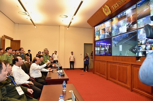 Thủ tướng Nguyễn Xuân Phúcchủ trì buổi tổng duyệt. Ảnh: VGP