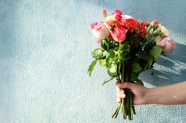 Còn chờ gì nữa mà không tặng hoa tươi cho bạn gái hoặc cho chính mình mỗi ngày?