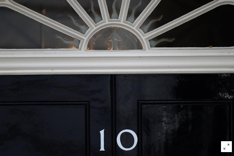 Ai sẽ là chủ nhân mới của ngôi nhà số 10 phố Downing, London?
