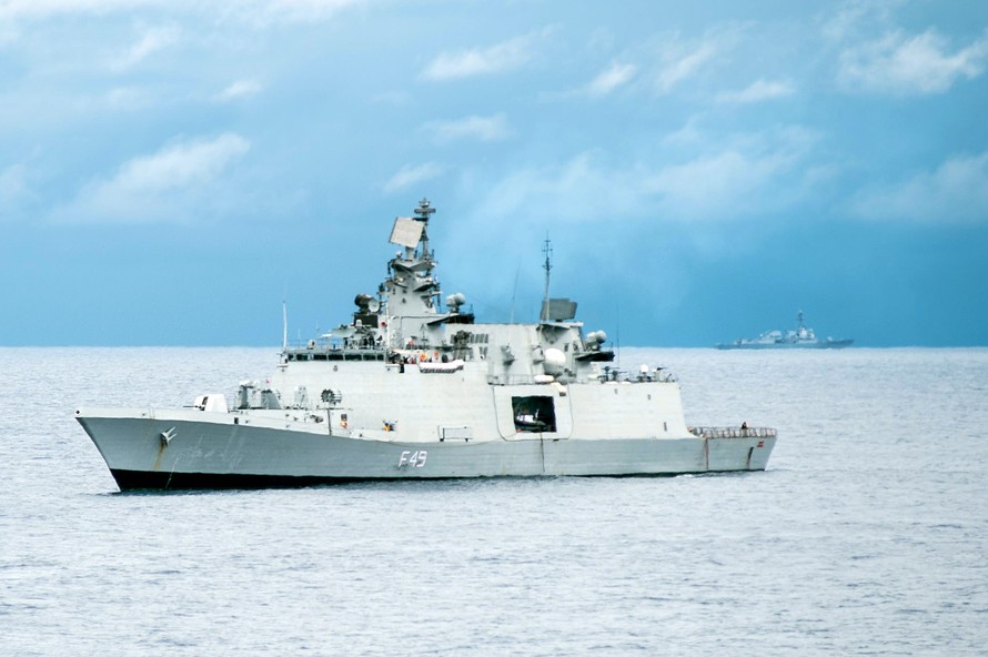 Tàu hải quân Ấn Độ INS SAHYADRI sẽ tới thăm và giao lưu với hải quân Việt Nam.