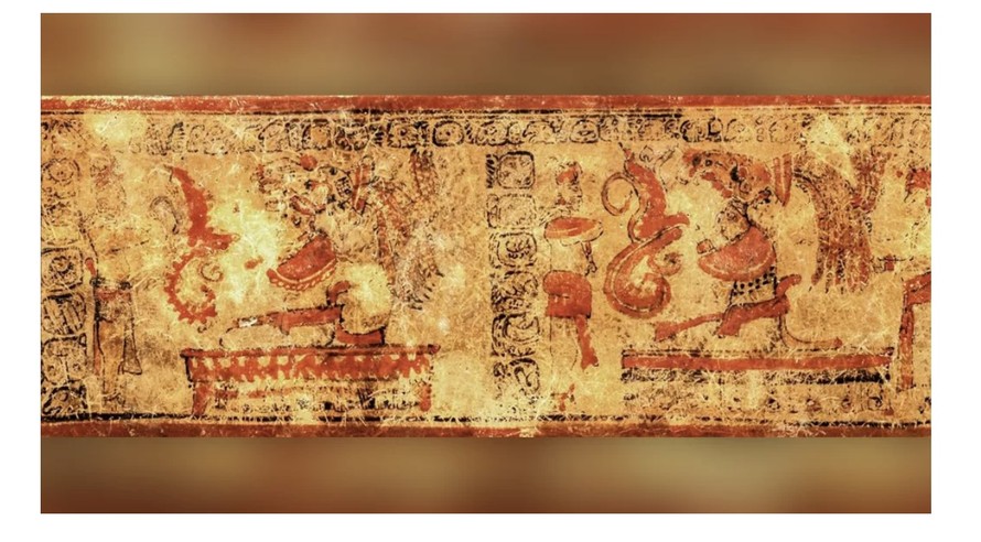 Những chữ tượng hình được tìm thấy ở chân cầu thang đã hé lộ cái chết bí ẩn của việc sử già môi giới quyền lực người Maya cổ đại.