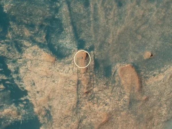 Tàu thám hiểm Curiosity của NASA đã tìm thấy đất sét trong đá trầm tích trên sao Hỏa cách đây 3,6 tỷ năm.
