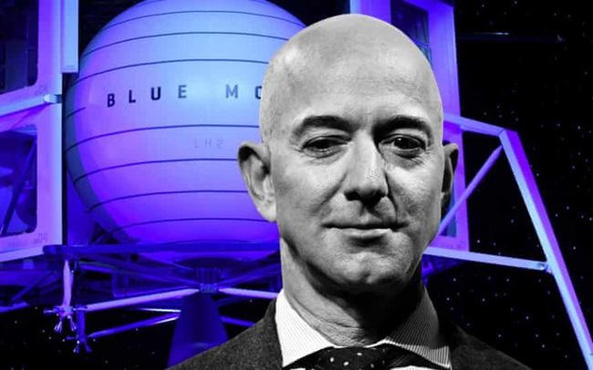 Tỷ phú Jeff Bezos và chuyến bay tư nhân đầu tiên vào không gian.