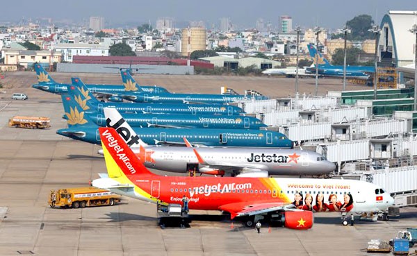 Nhà đầu tư nước ngoài có thể sở hữu tối đa 49% vốn điều lệ của hãng hàng không nội.