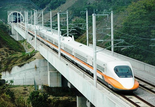 Trong tháng 1 này Bộ GTVT sẽ báo cáo Chính phủ về Dự án đường sắt tốc độ cao Bắc - Nam.