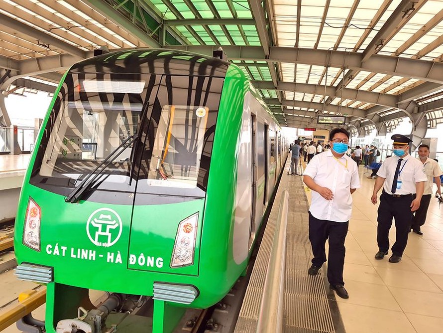 Đường sắt Cát Linh - Hà Đông được chủ đầu tư áp sai định mức nhân công, làm tăng chi phí hơn 222 tỷ đồng.