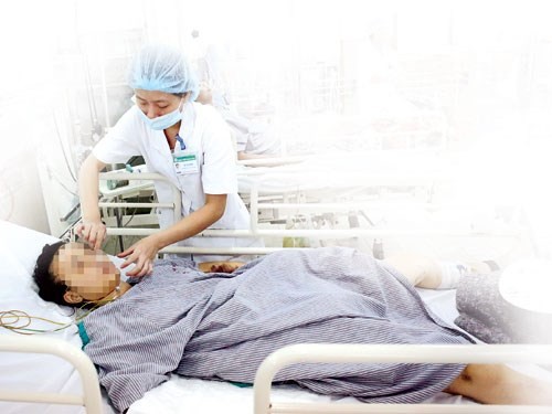 Tại Bệnh viện Bạch Mai, bệnh ban huyết khối giảm tiểu cầu tắc mạch có thể khỏi hoàn toàn nhờ kỹ thuật mới được ứng dụng - Ảnh: Ngọc Thắng