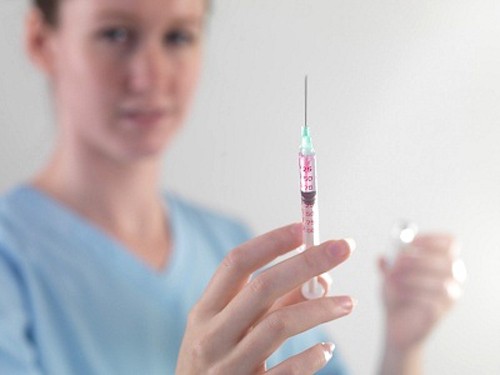 Cục Quản lý Dược khẳng định trong tháng 5/2018 sẽ có 273.000 liều vắc xin phòng bệnh dại. Ảnh minh hoạ: Internet