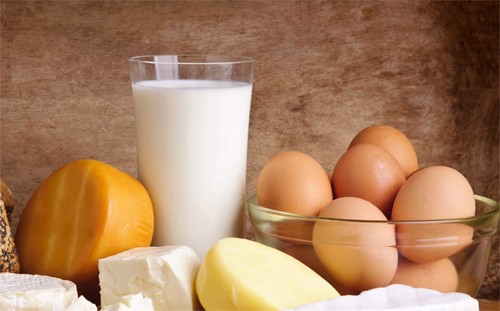 Sữa đậu nành với trứng gà: Trong sữa này có men protidaza kiềm chế các protein trong trứng gà, cản trở tiêu hóa, gây khó tiêu, đầy bụng. Ảnh minh hoạ: Internet