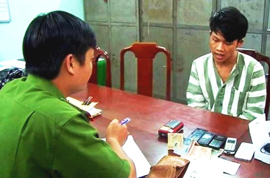 Chỉ trong một đêm, Phan Văn Tài đột nhập vào 7 ngôi nhà dân để trộm trót lọt nhiều tài sản có giá trị.