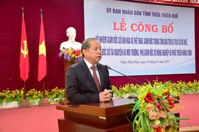 Chủ tịch UBND tỉnh Phan Ngọc Thọ phát biểu chúc mừng các tân lãnh đạo sỏ, ngành