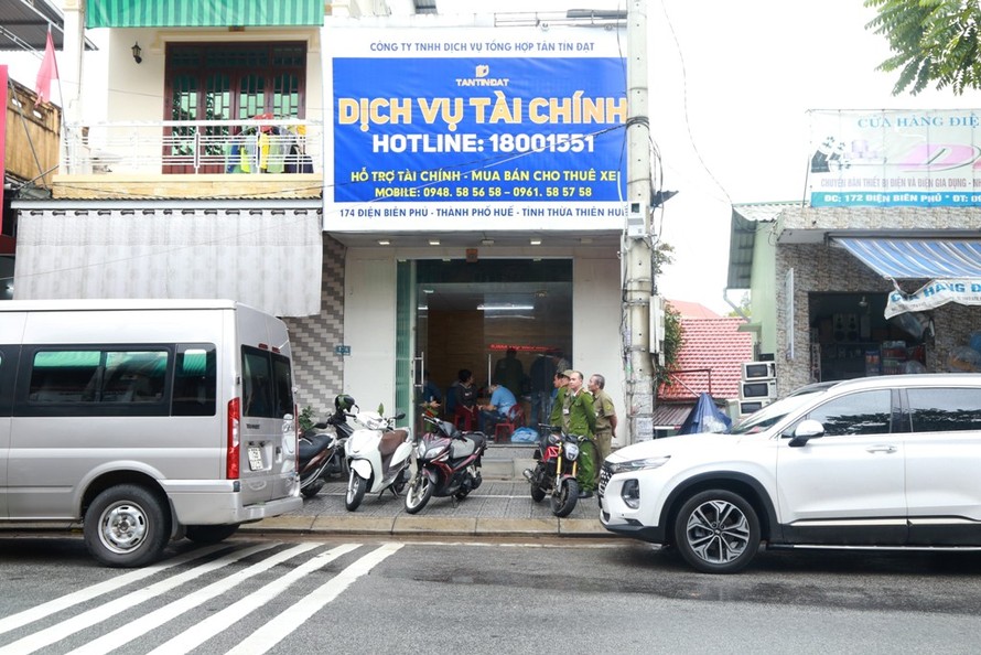 Công an triệt xóa một cơ sở 'tín dụng đen' tại Huế thuộc đường dây cho vay nặng lãi liên tỉnh Huế - Nghệ An