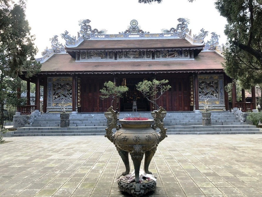 Khu chánh điện chùa Từ Hiếu sau khi trùng tu.