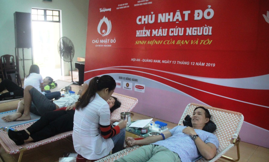 Sự kiện Chủ nhật đỏ - hiến máu tình nguyện tại Quảng Nam thu hút đông đảo bạn trẻ tham gia