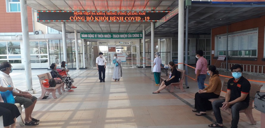 Bệnh nhân ở Quảng Nam mắc COVID-19 khỏi bệnh xuất viện