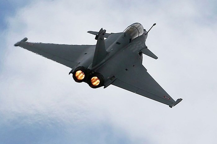 Máy bay chiến đấu Dassault Rafale
