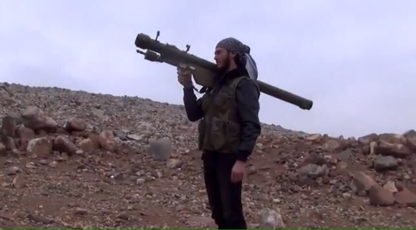Lực lượng Hồi giáo cực đoan ở Idlib sở hữu những tổ hợp tên lửa MANPADS, có nguồn gốc từ nhiều nước khác nhau. Ảnh Masdar News