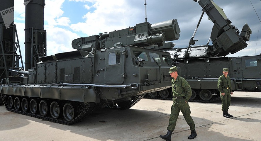 Hệ thống tên lửa phòng thủ S-400 của Nga. Ảnh: Sputnik