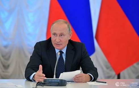 Tổng thống Putin ký ban hành luật đình chỉ INF