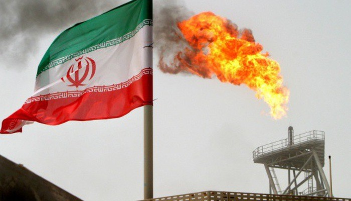 Mỹ gia hạn miễn trừ hạt nhân Iran trong 90 ngày