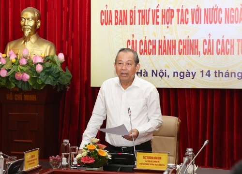 Phó Thủ tướng Thường trực Chính phủ Trương Hòa Bình phát biểu tại buổi làm việc - Ảnh: VGP/Lê Sơn