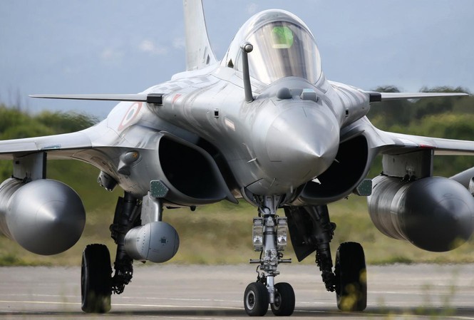 Máy bay chiến đấu Dassault Rafale. Ảnh: Aatish Pillai