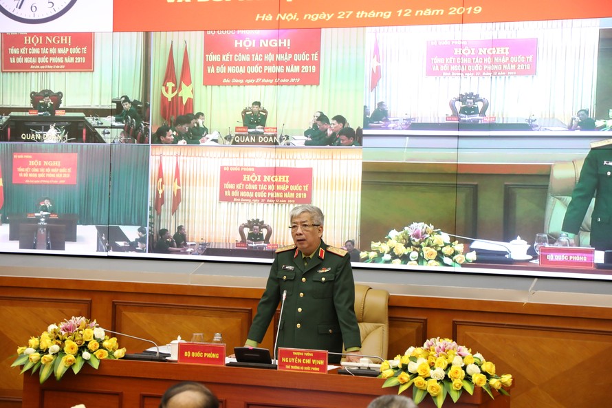Thượng tướng Nguyễn Chí Vịnh phát biểu tại hội nghị